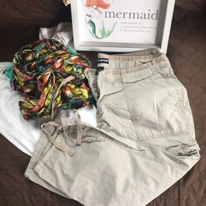 ❤️ Khaki Cropped Cargo Pants ❤️